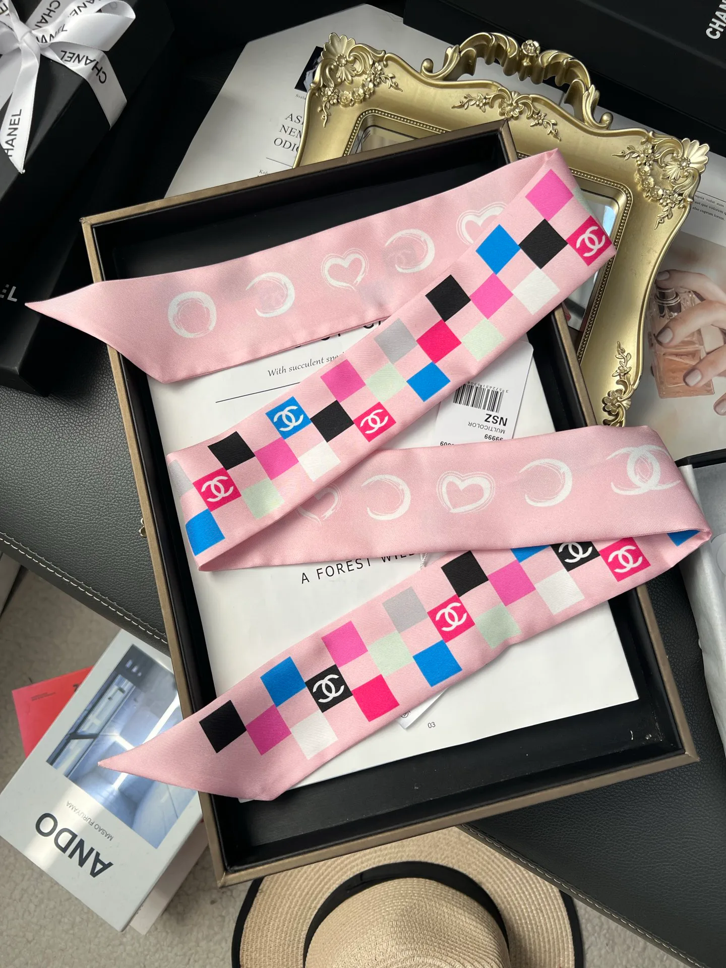 Платки Chanel 18675544