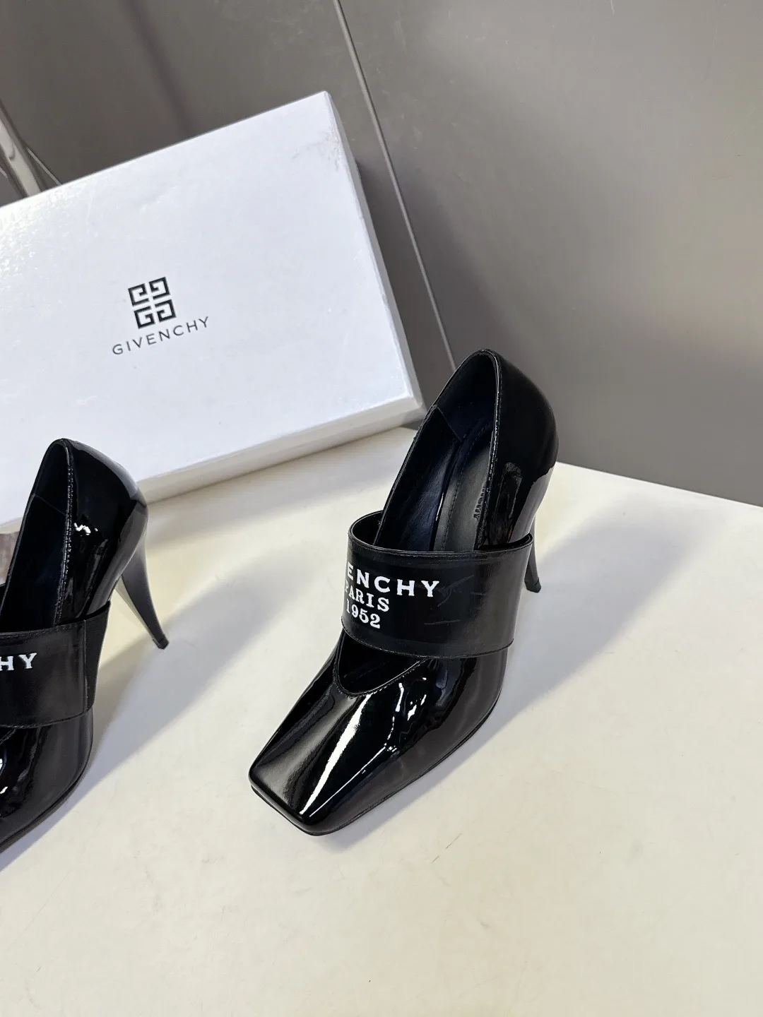 Туфли Женские Givenchy 951191