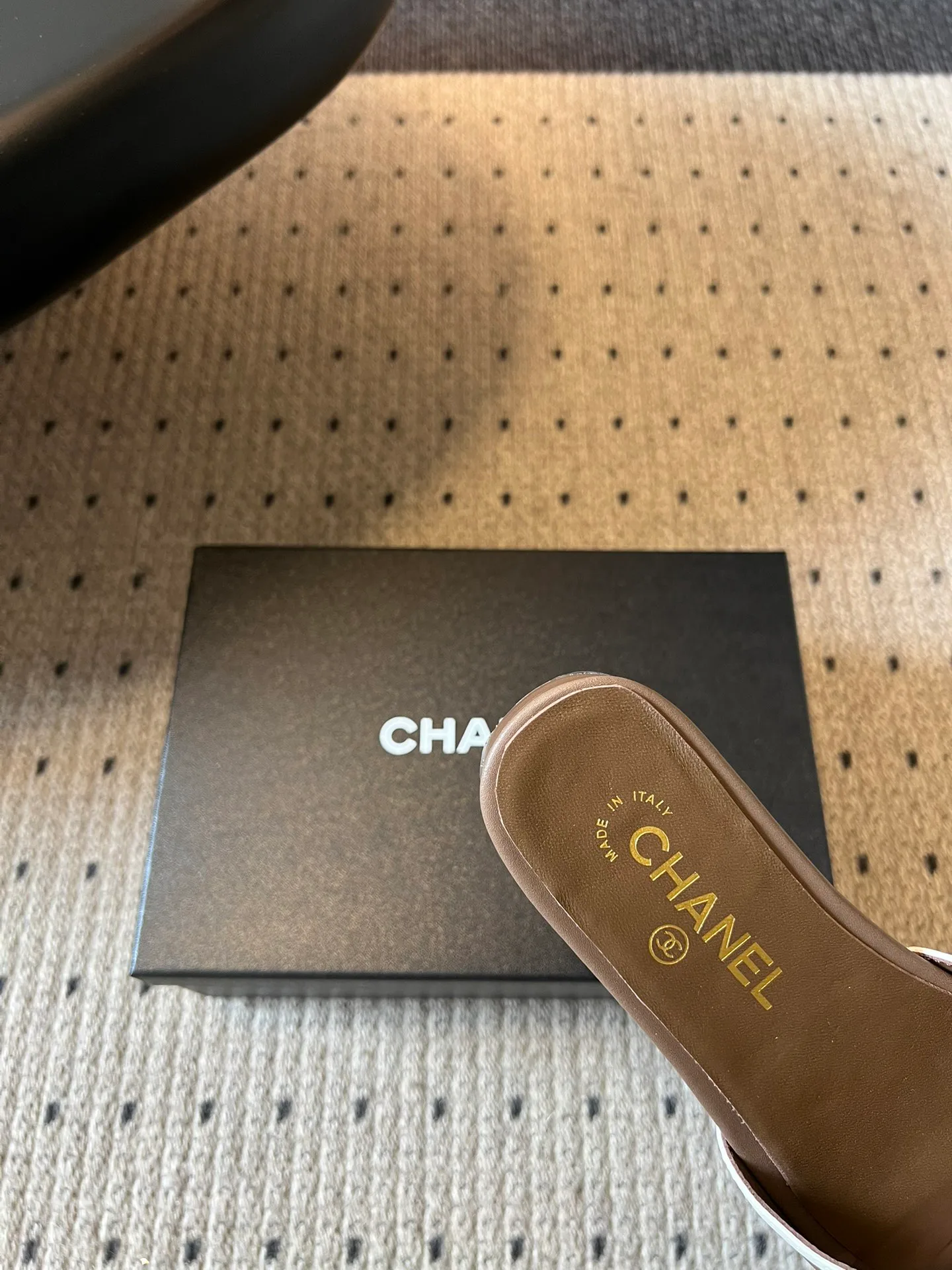 Шлепанцы Женские Chanel 11641737