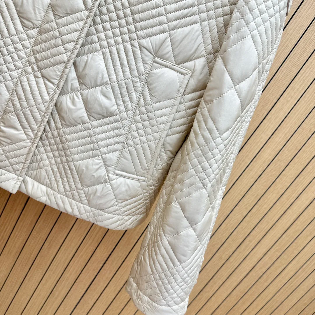 Куртки И Пуховики Женские Burberry 18807066