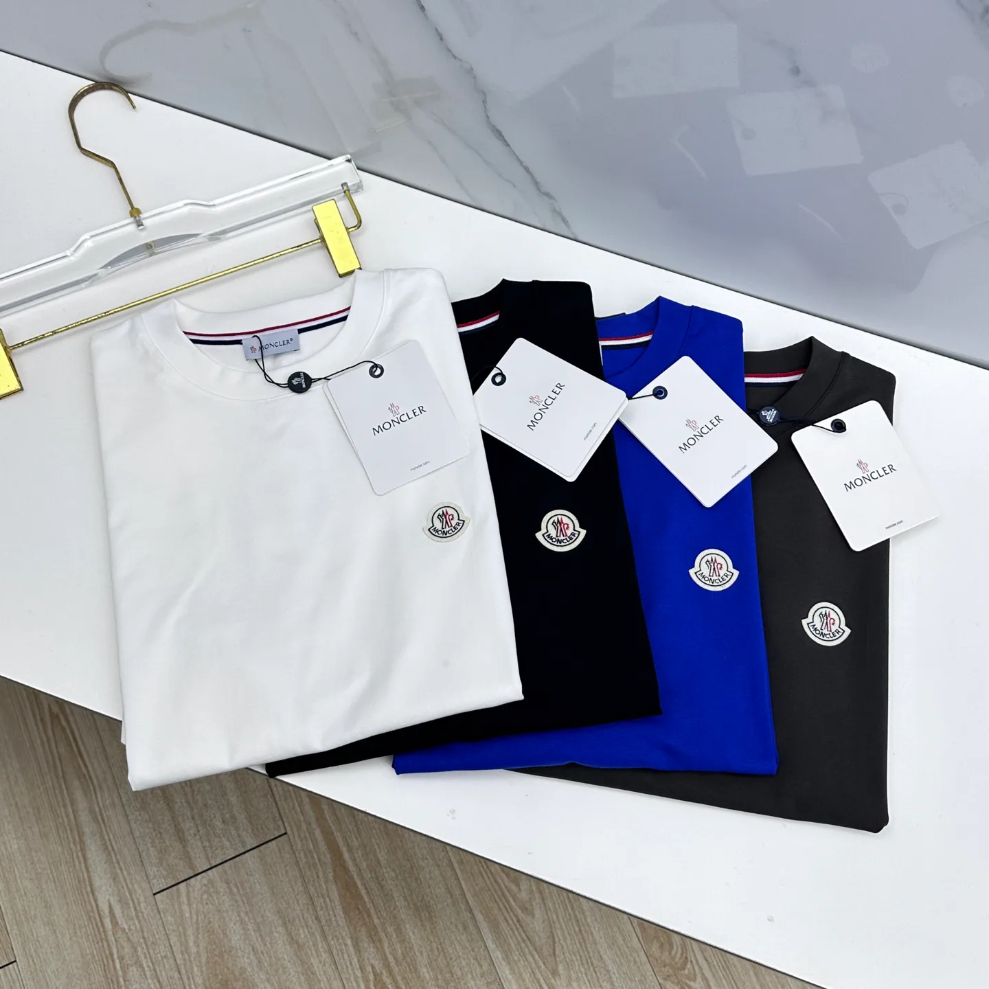 Футболки Женские Moncler 5415060