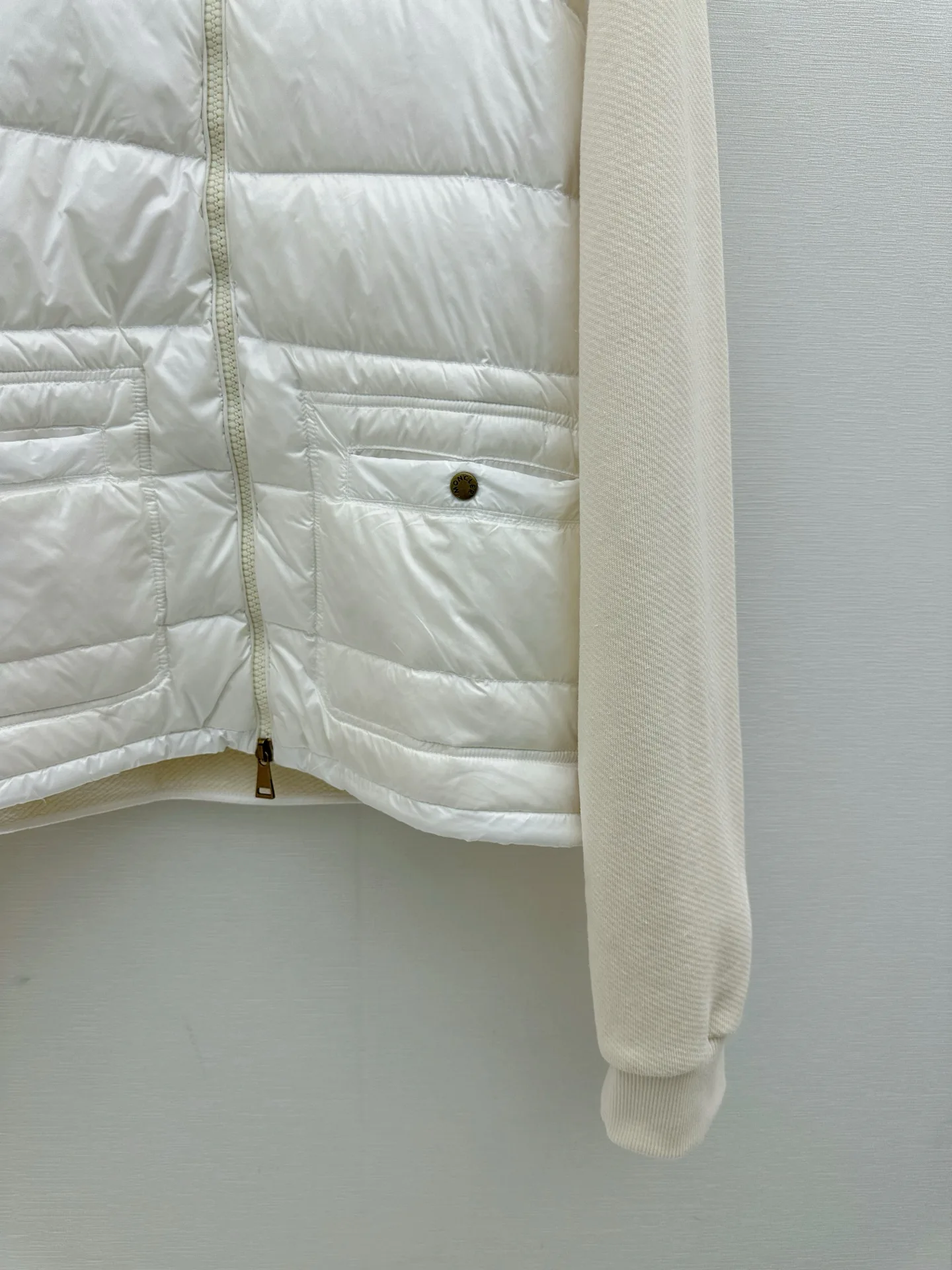 Куртки И Пуховики Женские Moncler 17960469
