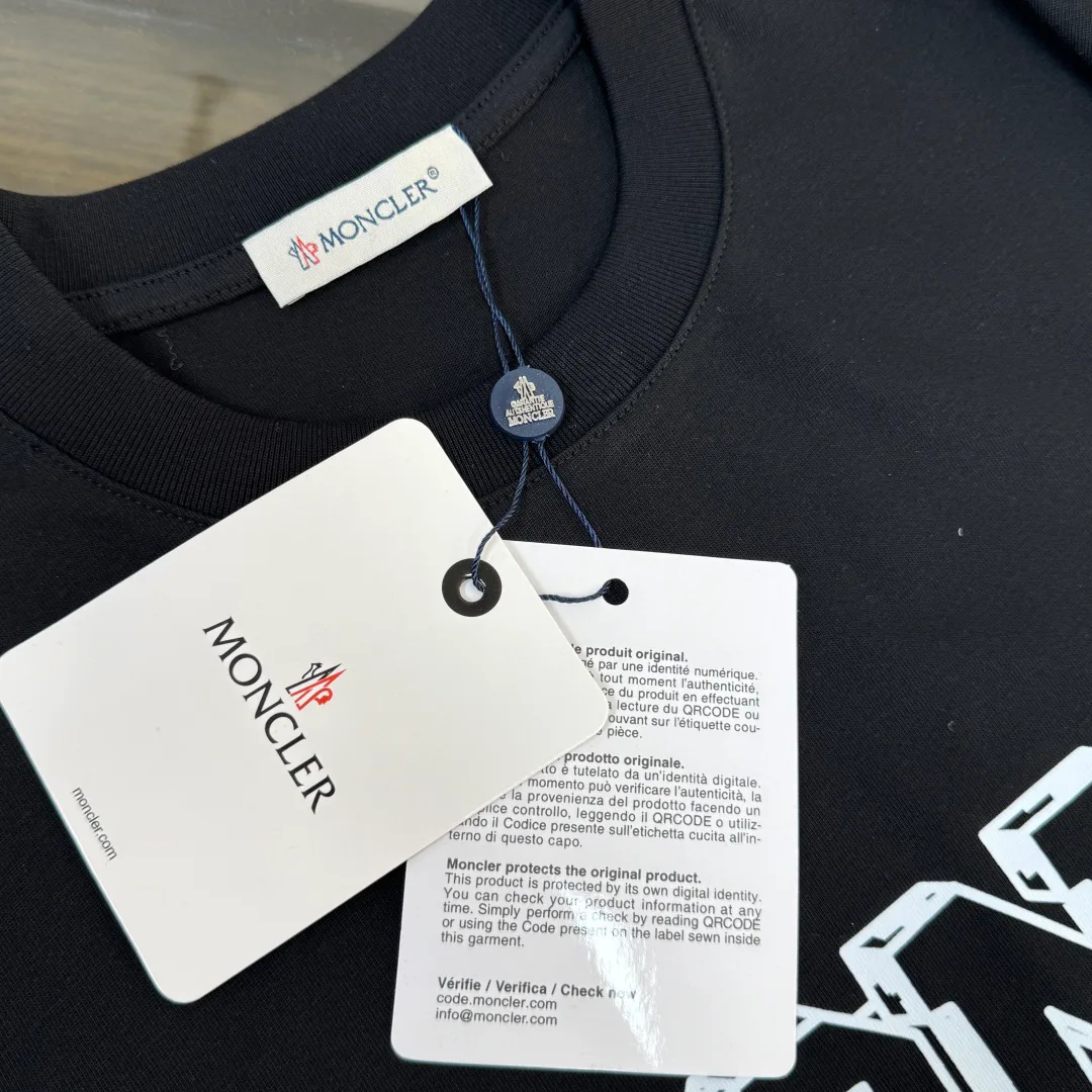 Футболки Женские Moncler 10201145