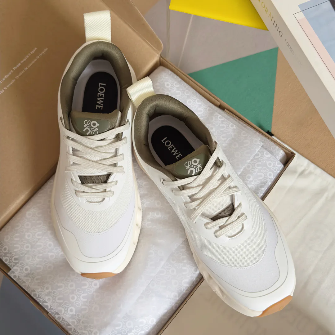 Кроссовки Женские Loewe 36328