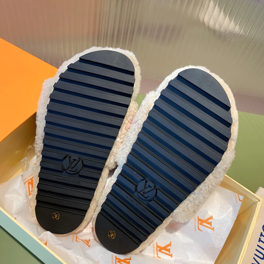 Тапочки Женские Louis Vuitton 224730