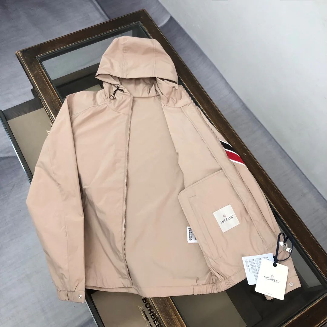 Куртки И Пуховики Мужские Moncler 9642366