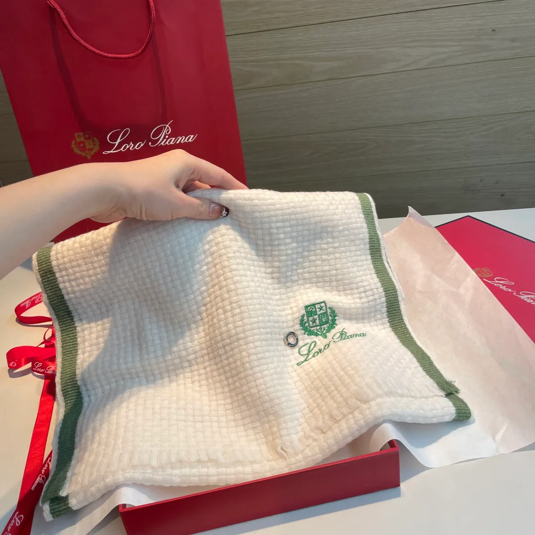 Шарфы Loro Piana 694415