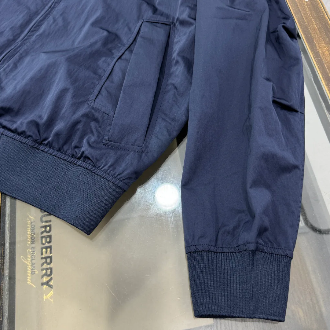 Куртки И Пуховики Мужские Prada 17550788
