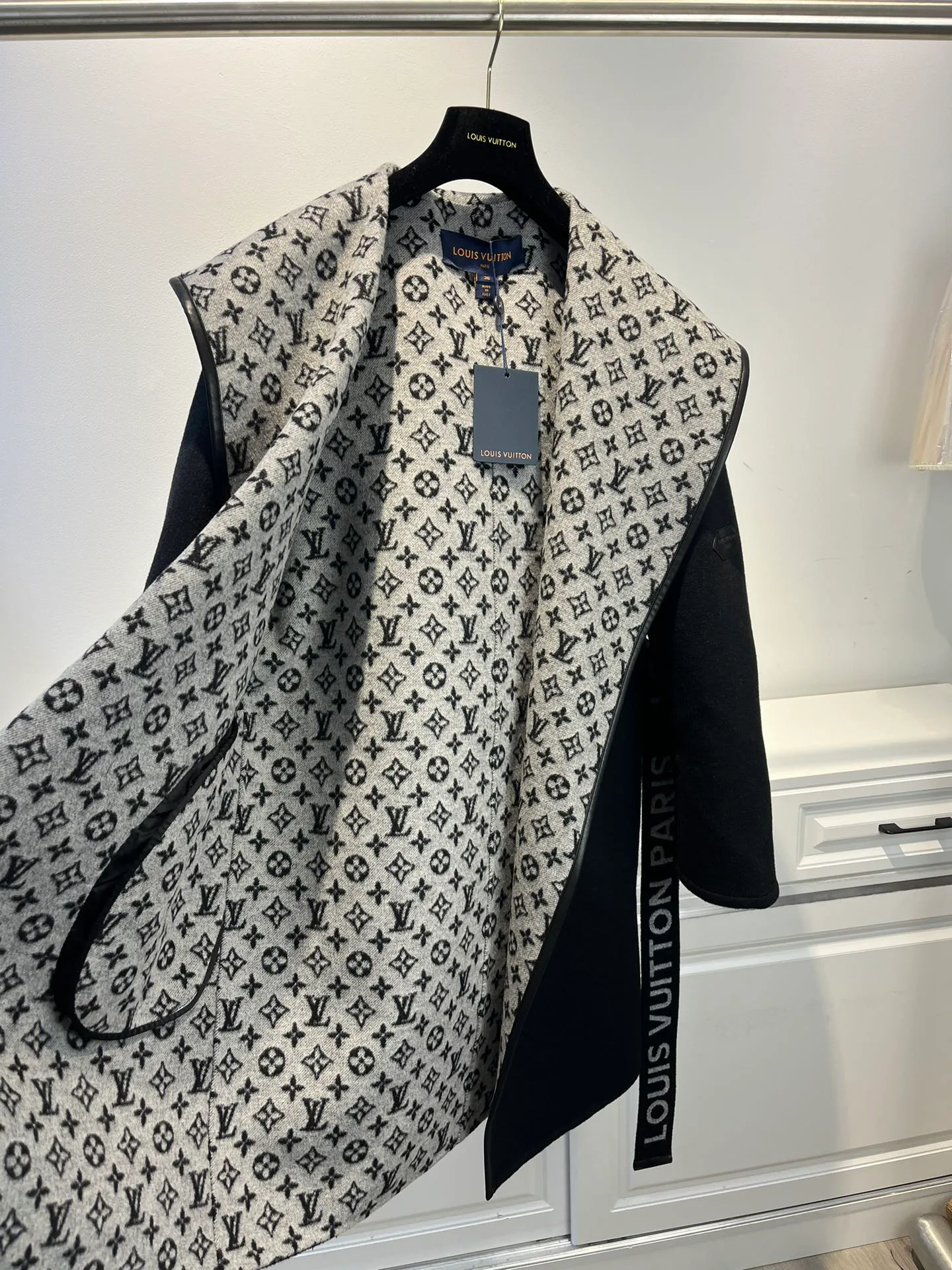 Пальто Женские Louis Vuitton 857447