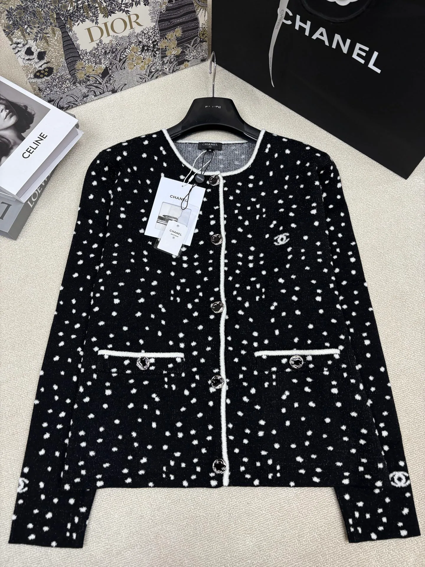 Джемперы И Свитеры Женские Chanel 17476693