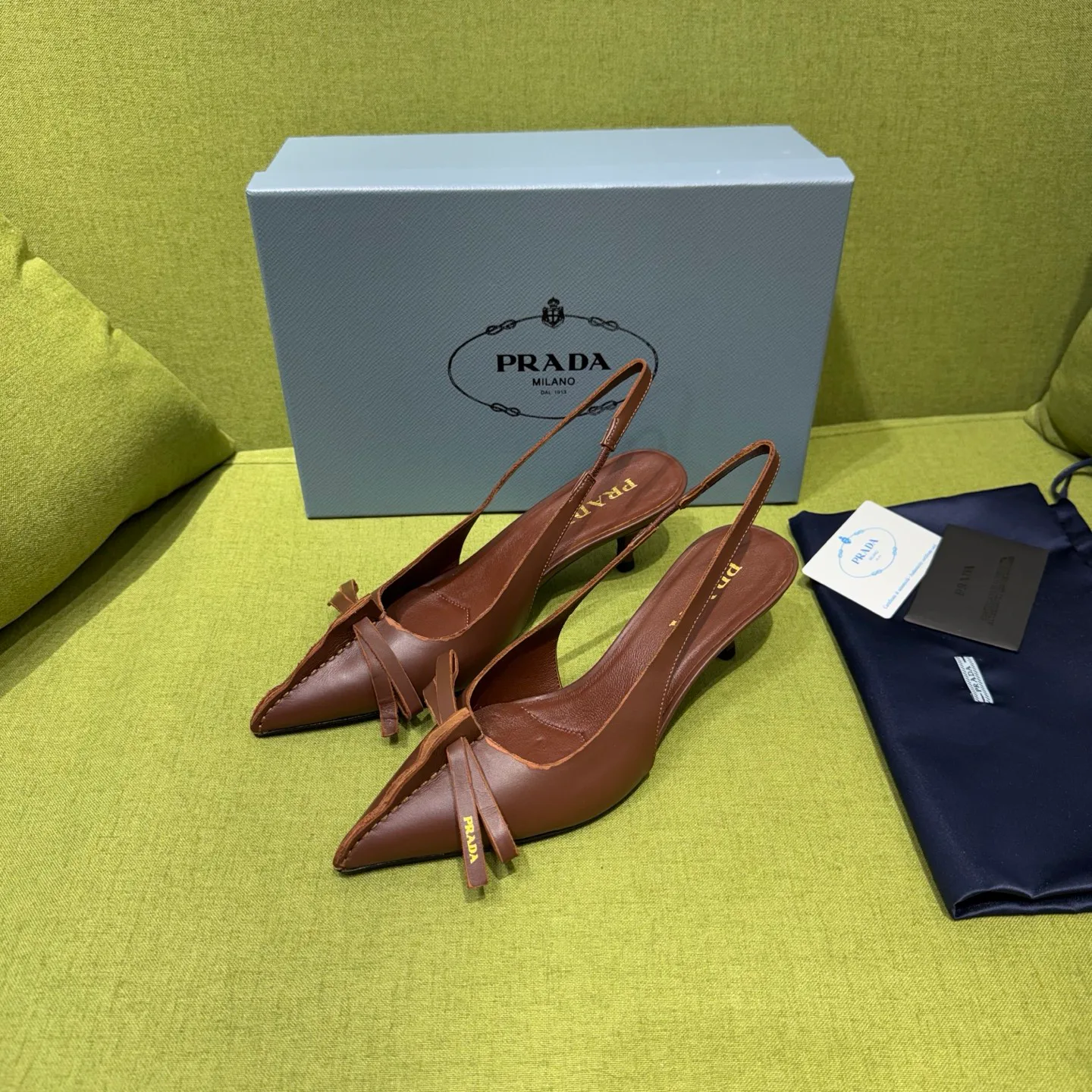 Туфли Женские Prada 18709014