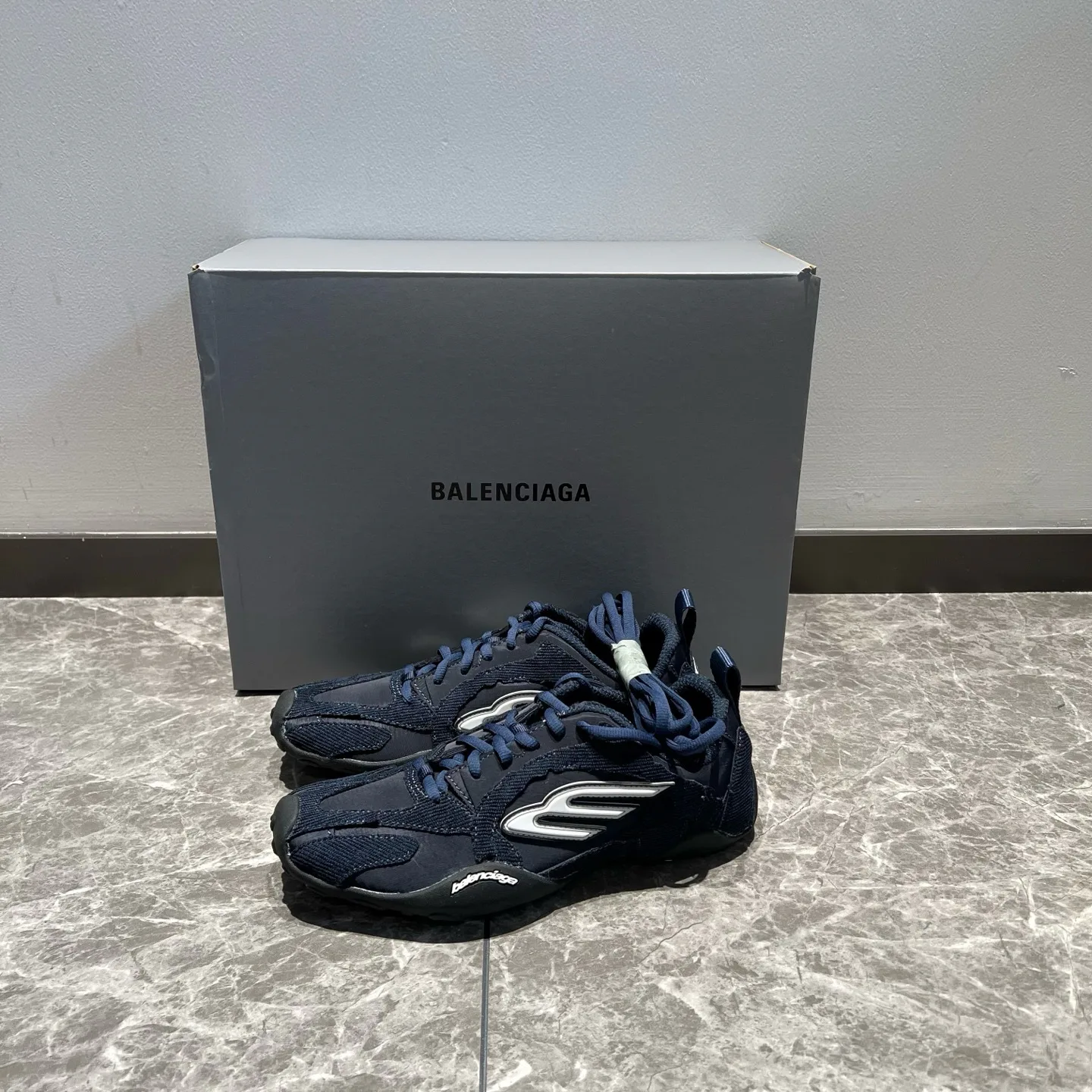 Кроссовки Женские Balenciaga 10028438