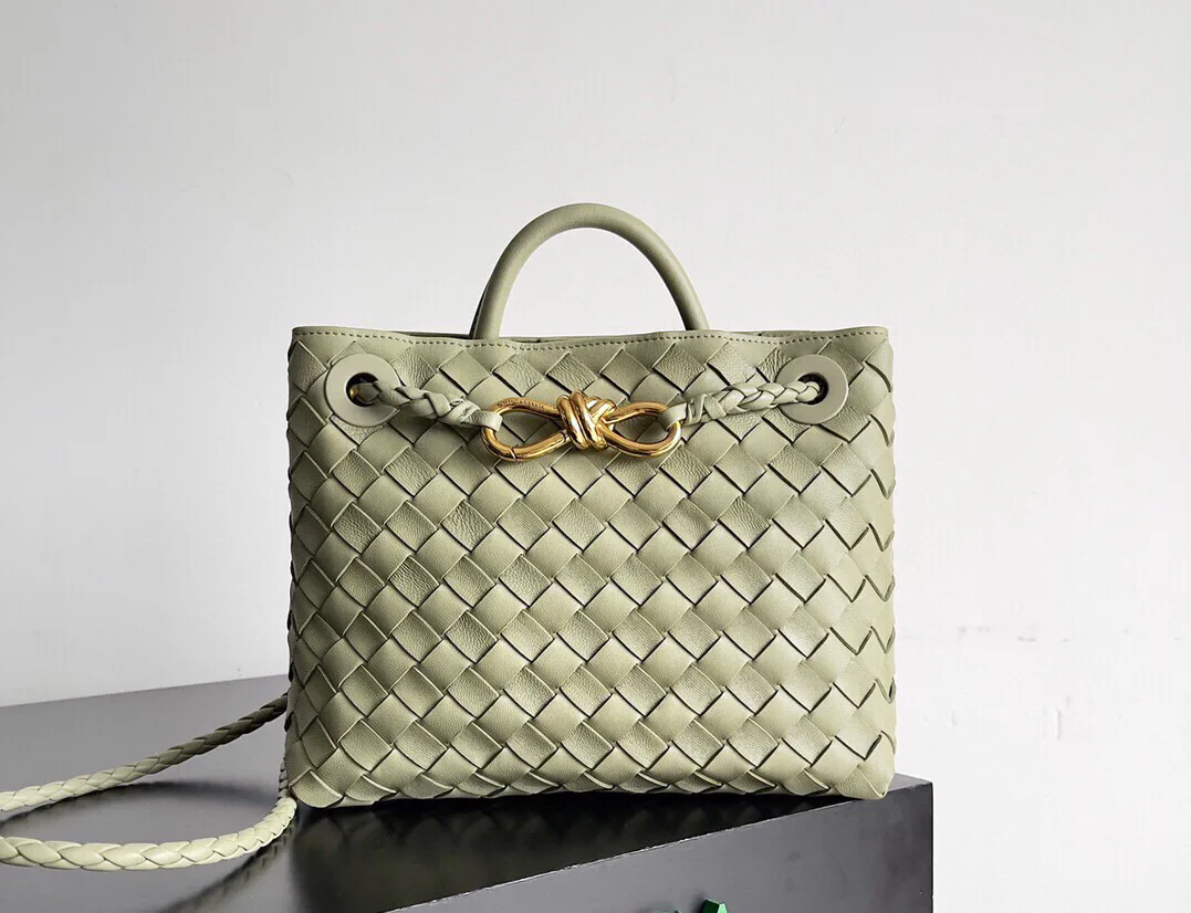 Классические Сумки Женские Prada 6448170