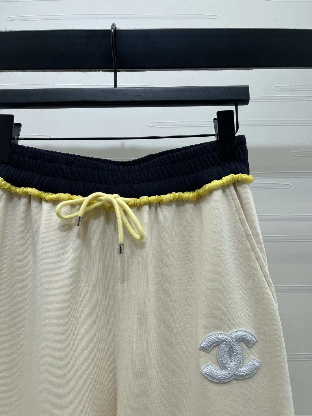 Брюки Женские Chanel 11575835