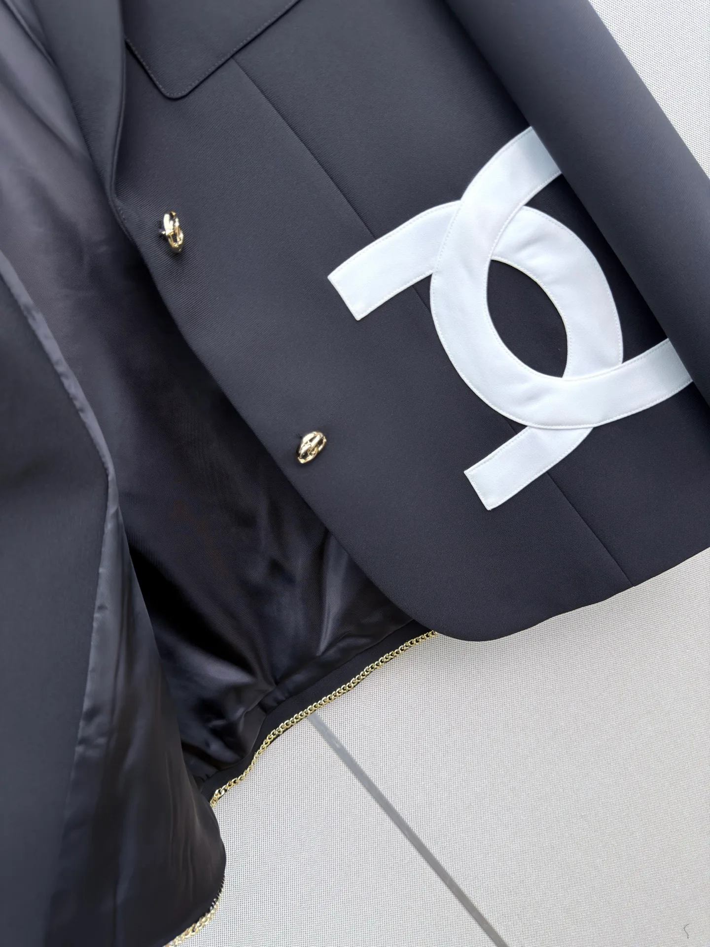 Жакеты Женские Chanel 18094339