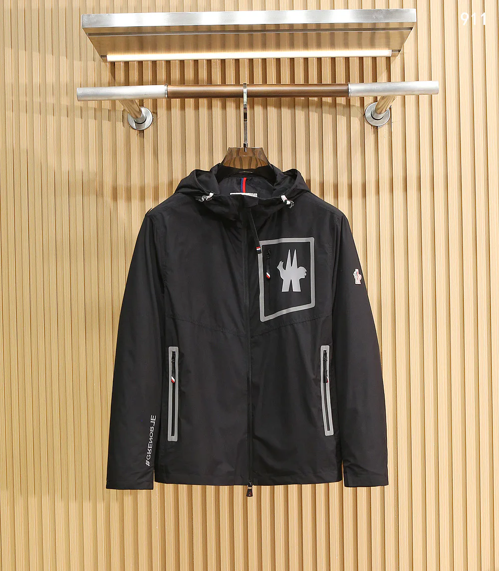 Куртки И Пуховики Мужские Moncler 11602511