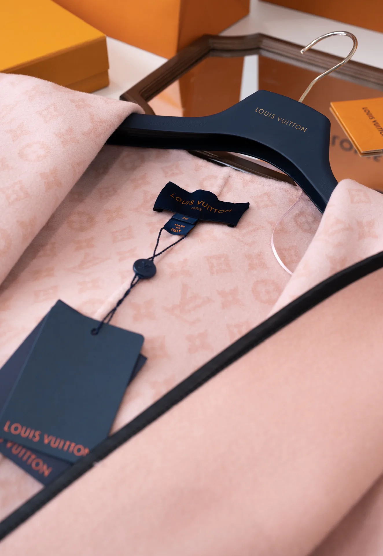 Пальто Женские Louis Vuitton 19800334