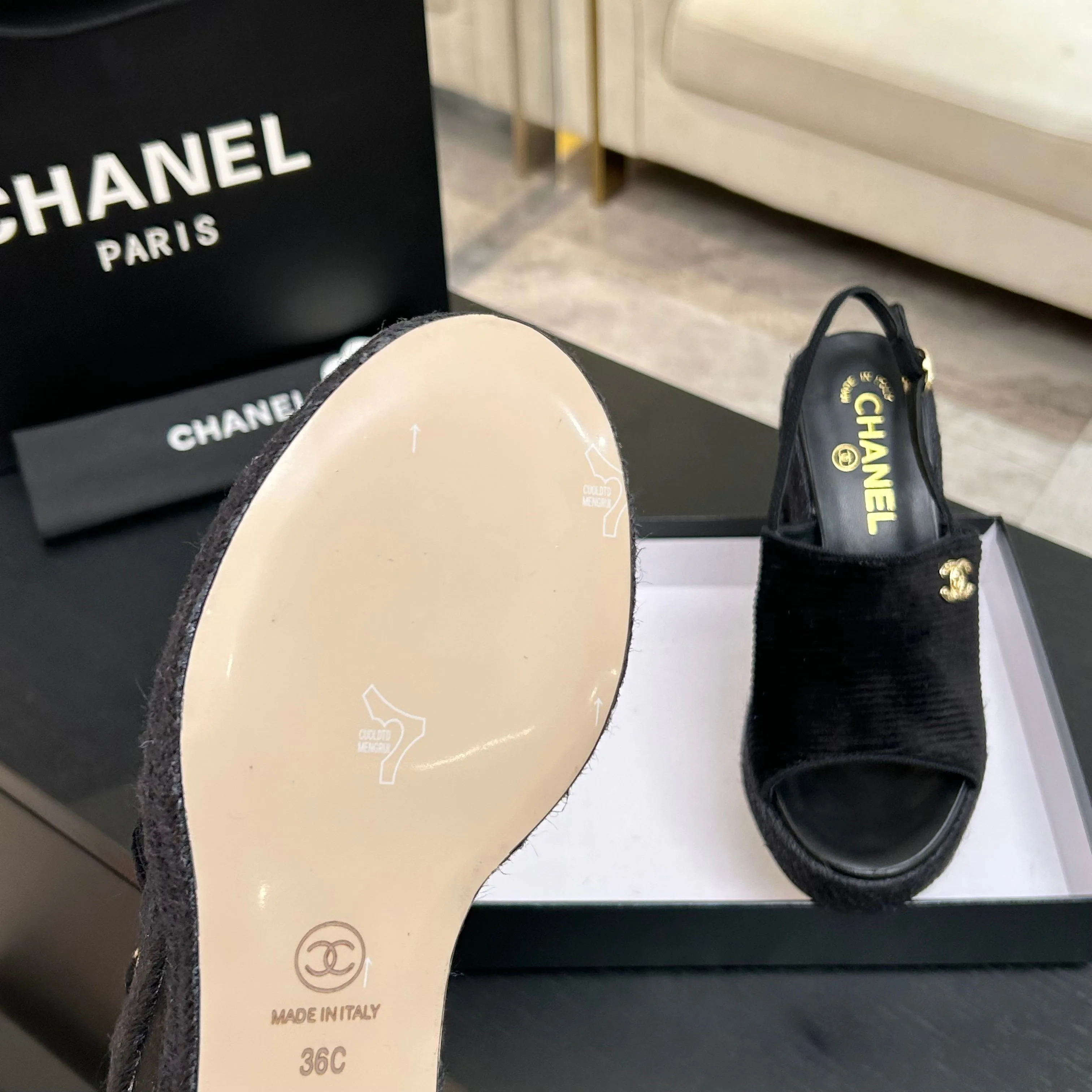 Босоножки Женские Chanel 13224760