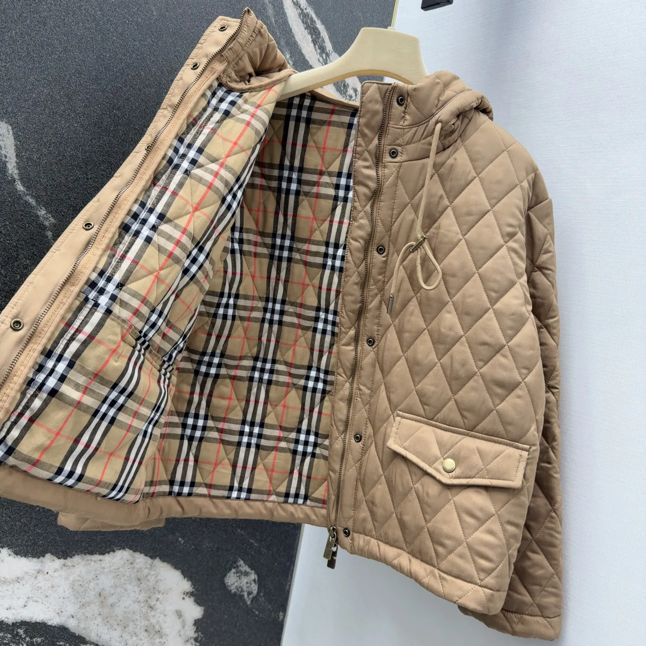 Куртки И Пуховики Женские Burberry 1180527