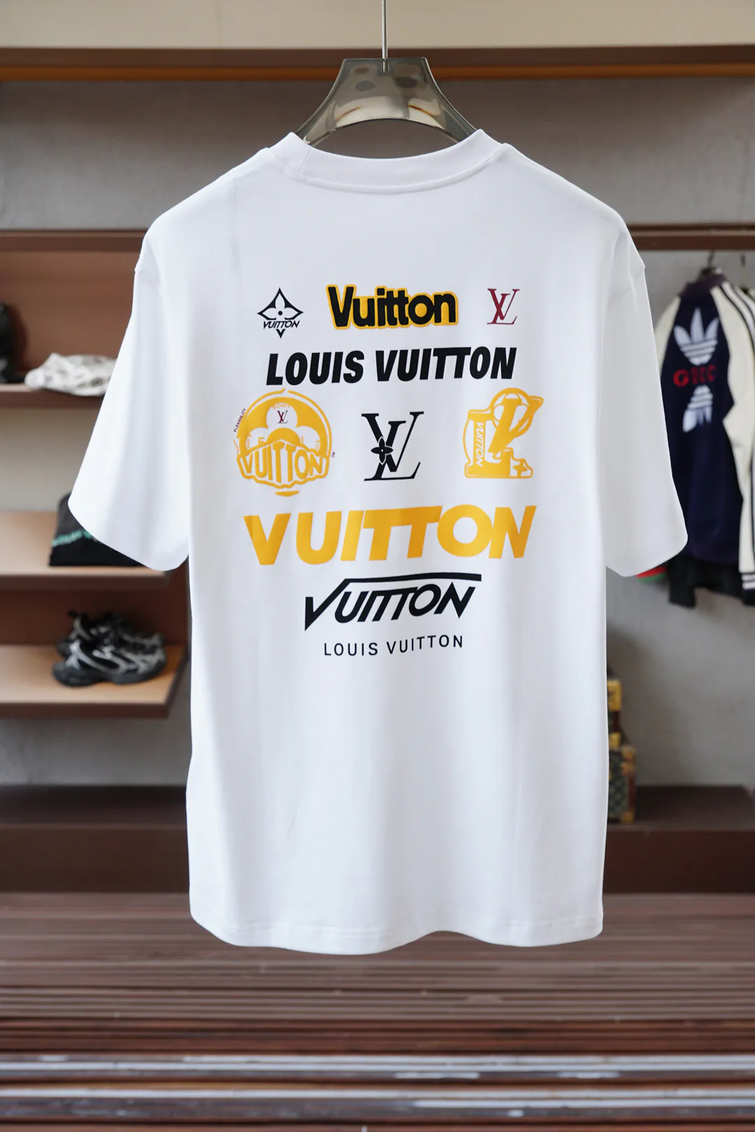 Футболки Женские Louis Vuitton 1887759