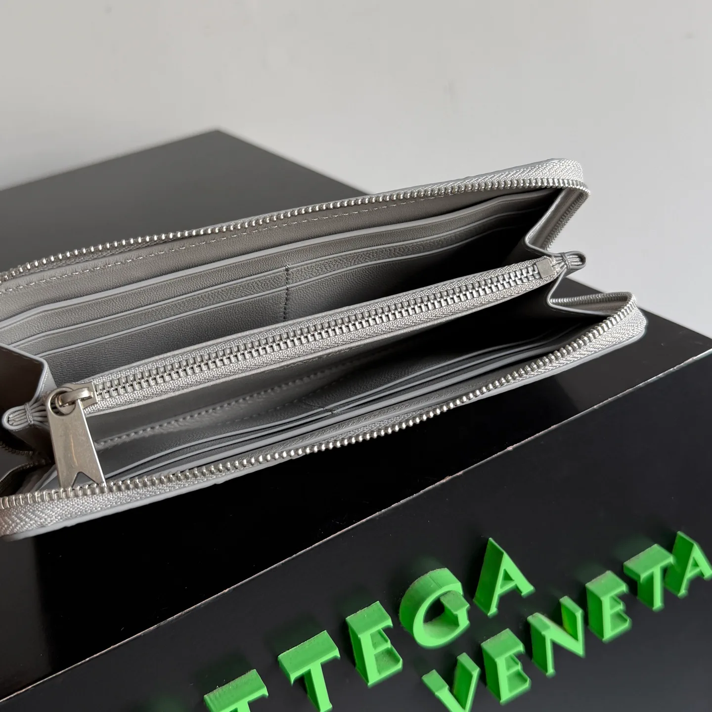 Клатчи Женские Bottega Veneta 18215068