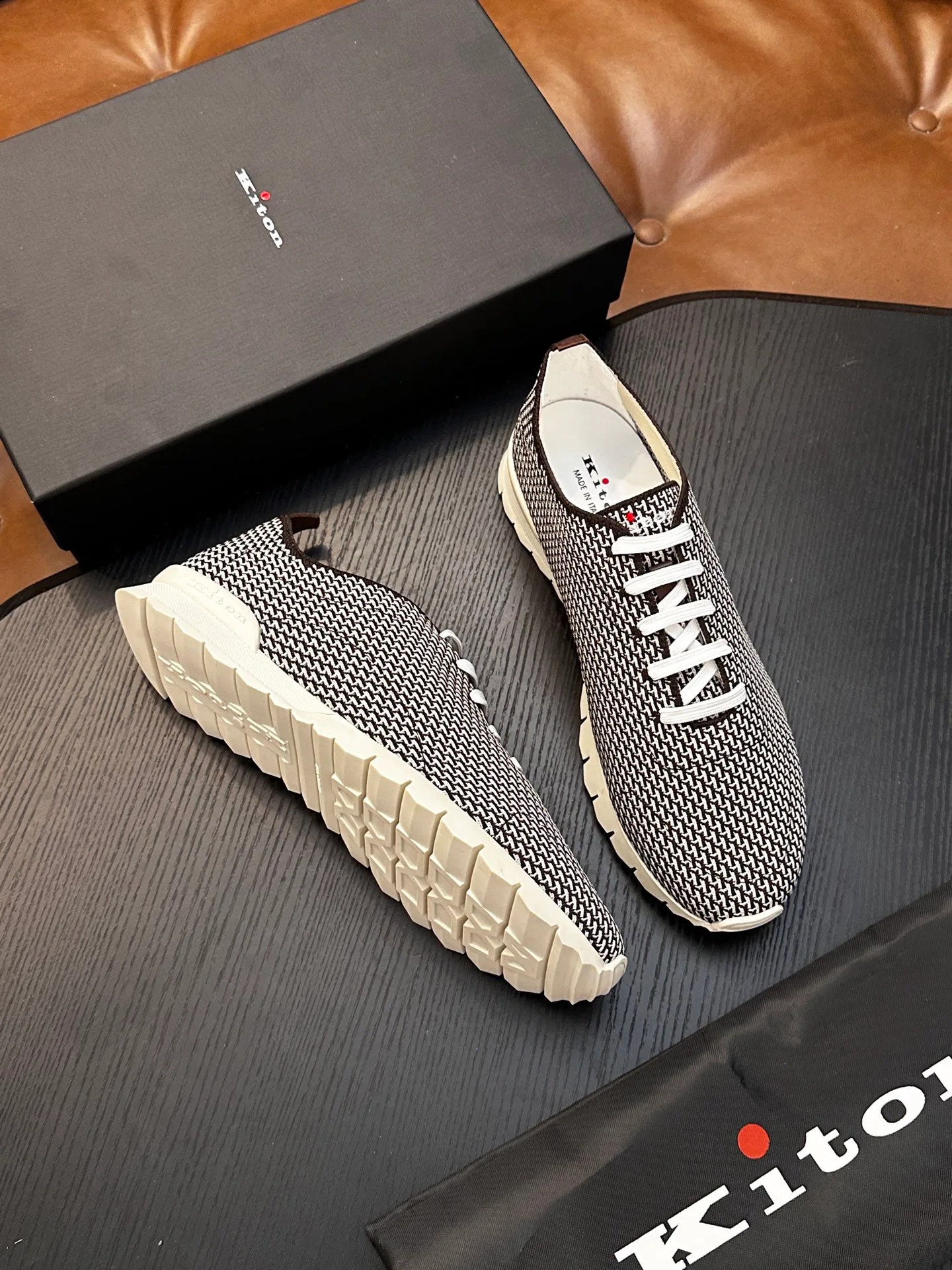 Кроссовки Мужские Kiton 18770693