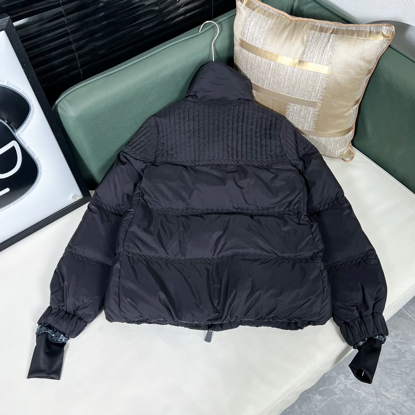 Куртки И Пуховики Женские Moncler 18728954