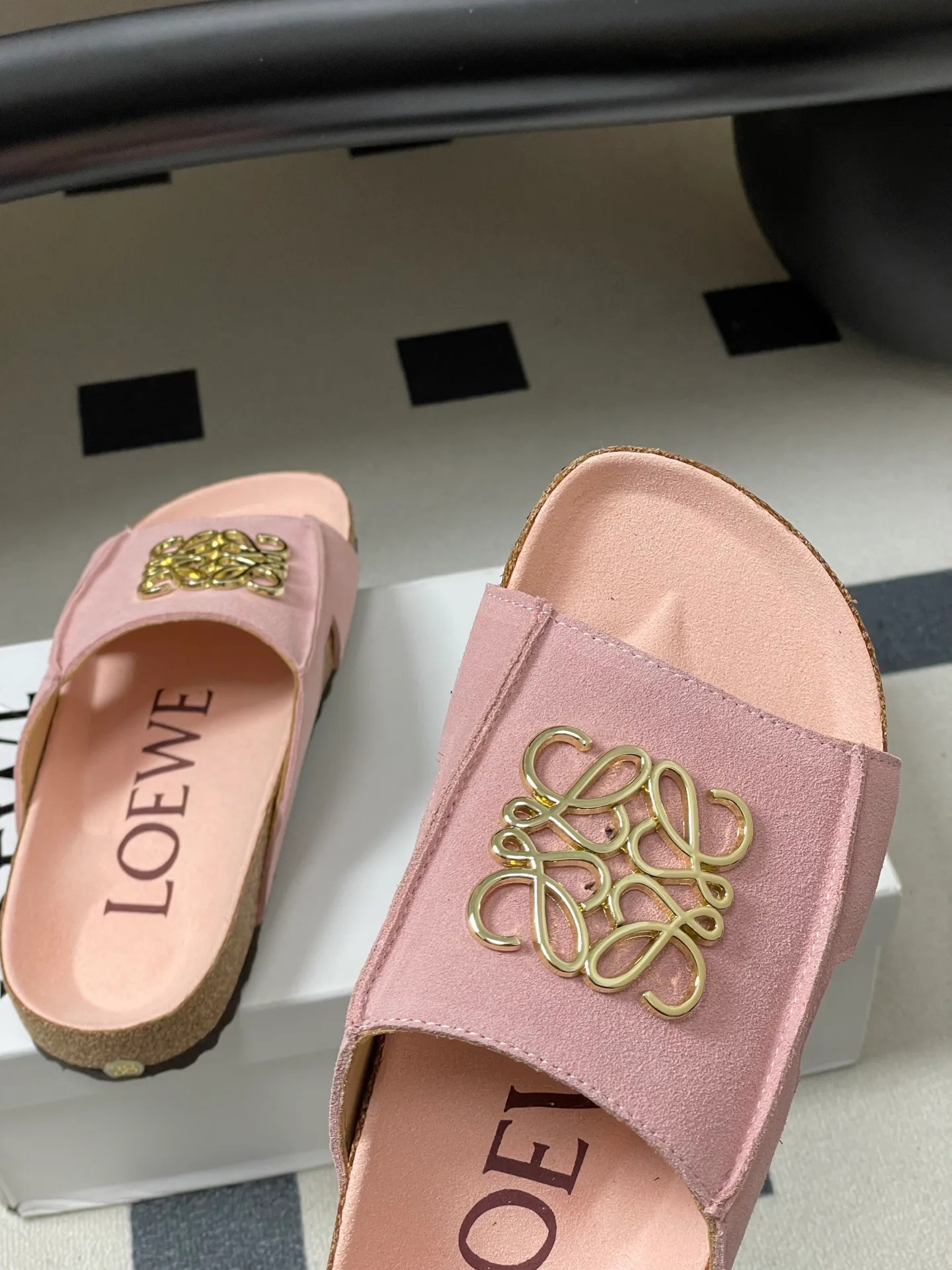 Шлепанцы Женские Loewe 1408243