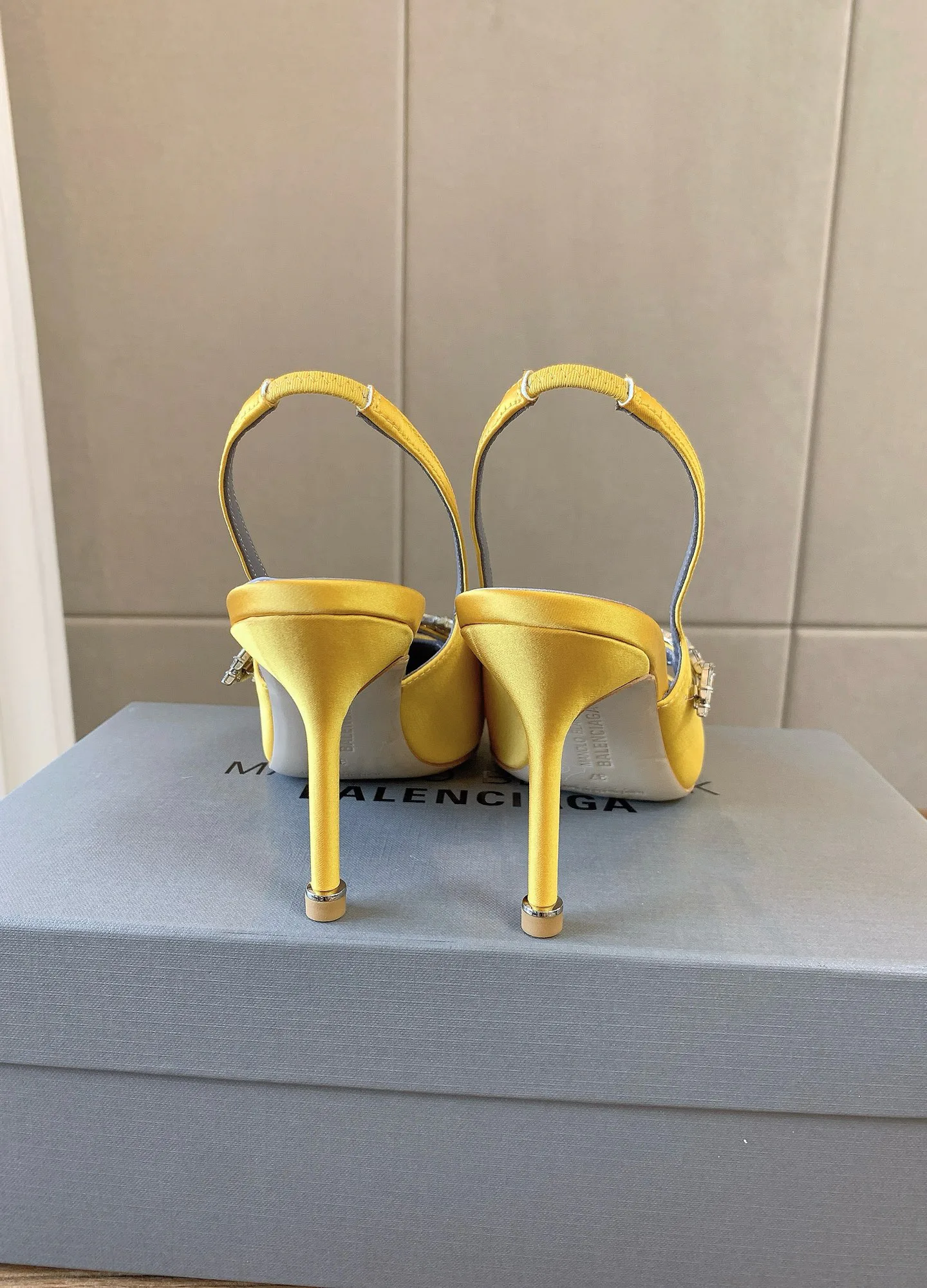 Туфли Женские Balenciaga 17432065