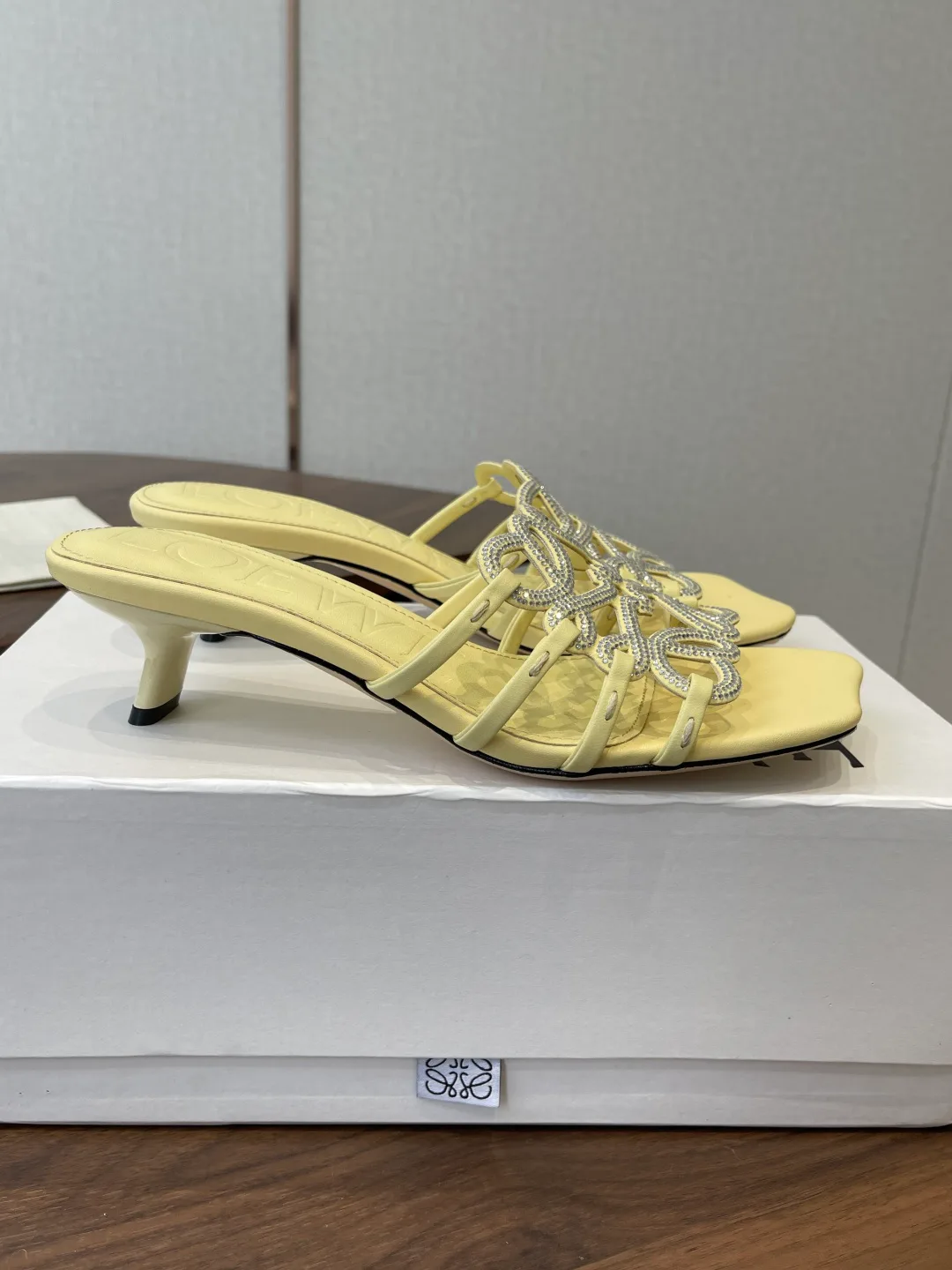 Босоножки Женские Loewe 11427997