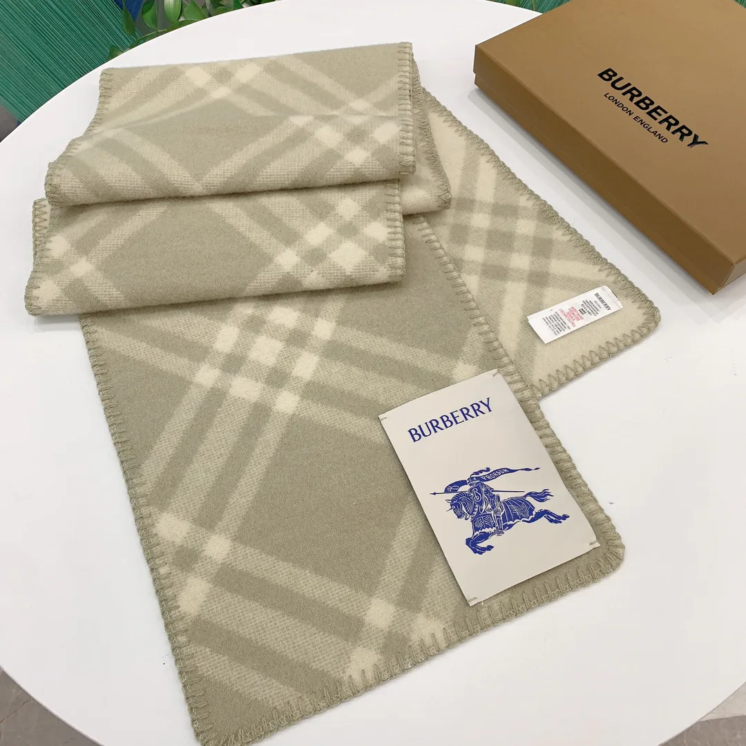 Шарфы Burberry 347543