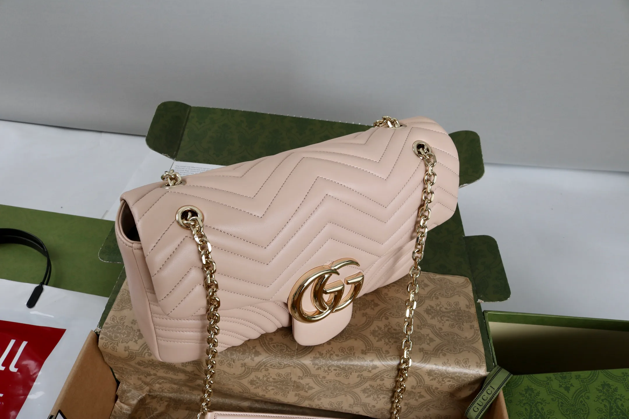Классические Сумки Женские Gucci 18223242