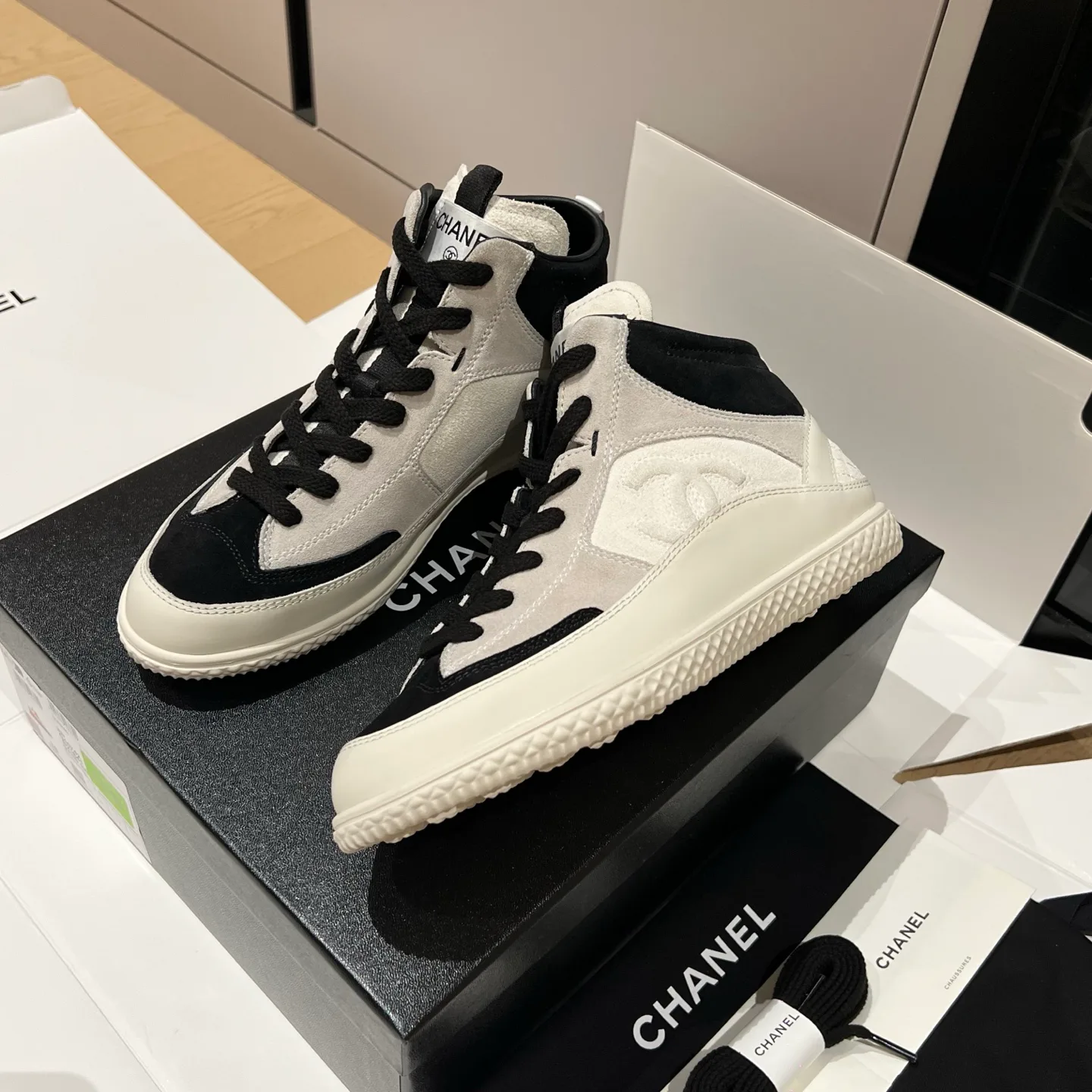 Кроссовки Женские Chanel 5791342