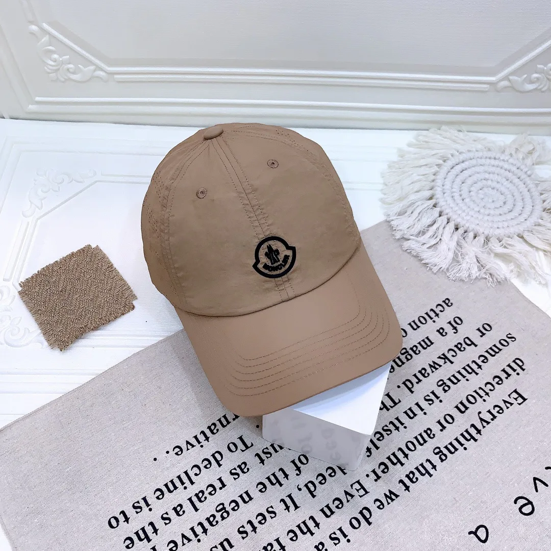 Головные Уборы Moncler 12882177