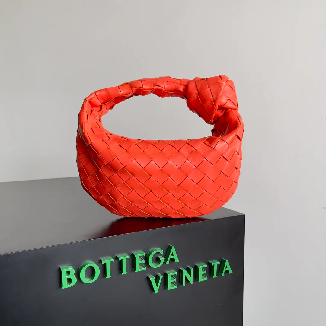 Клатчи Женские Bottega Veneta 702323