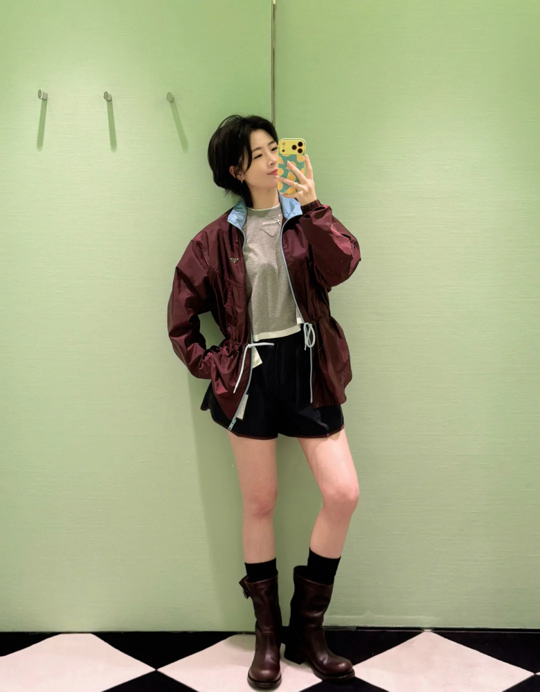 Пальто Женские Prada 9836852