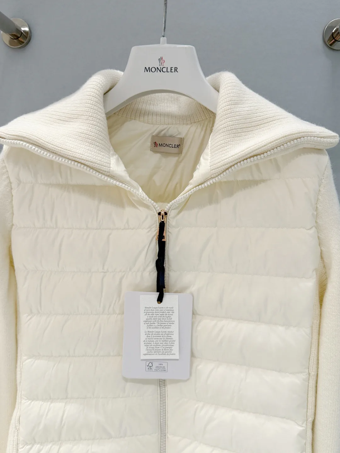 Куртки И Пуховики Женские Moncler 1523729