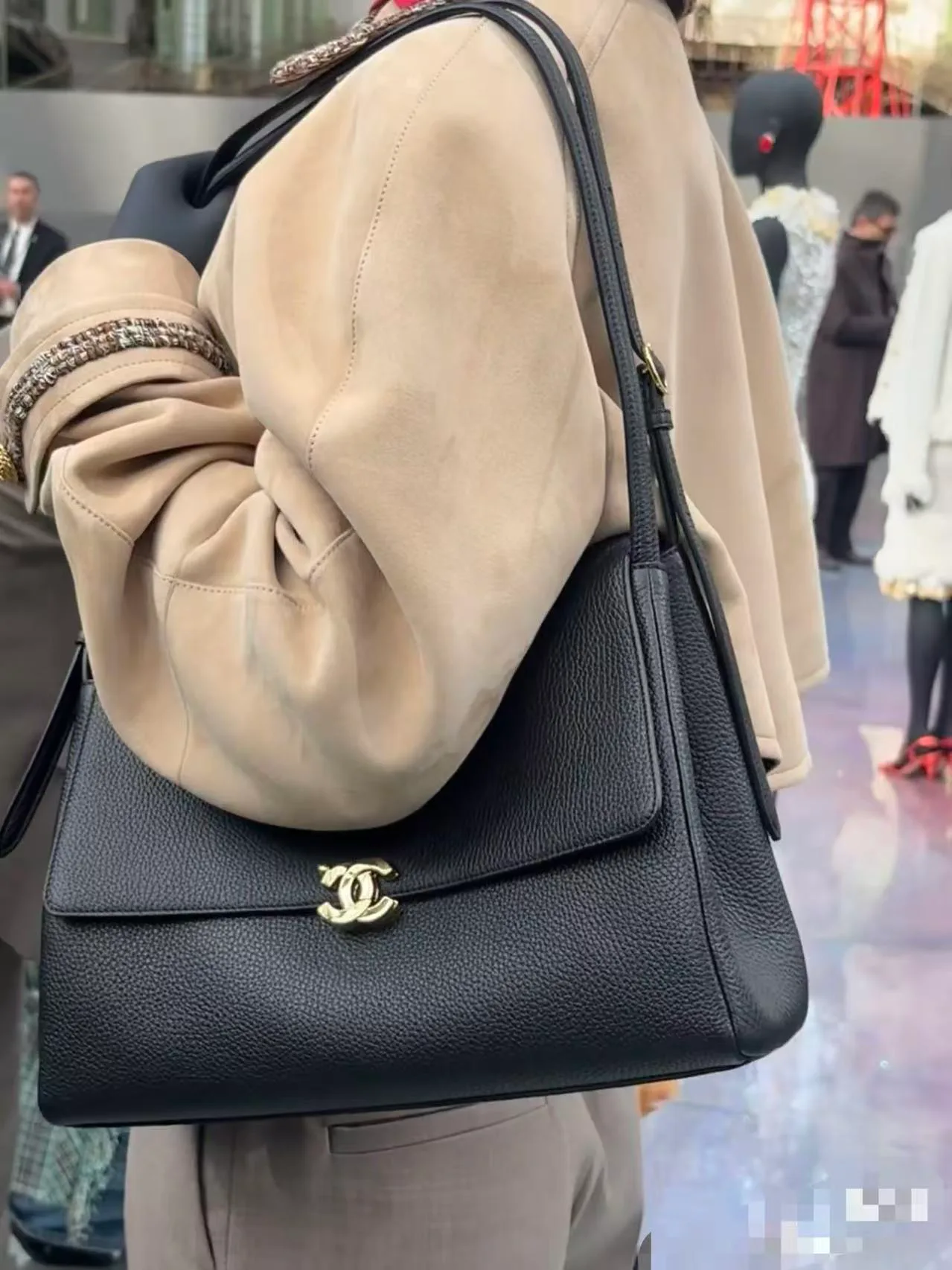 Классические Сумки Женские Chanel 17364516