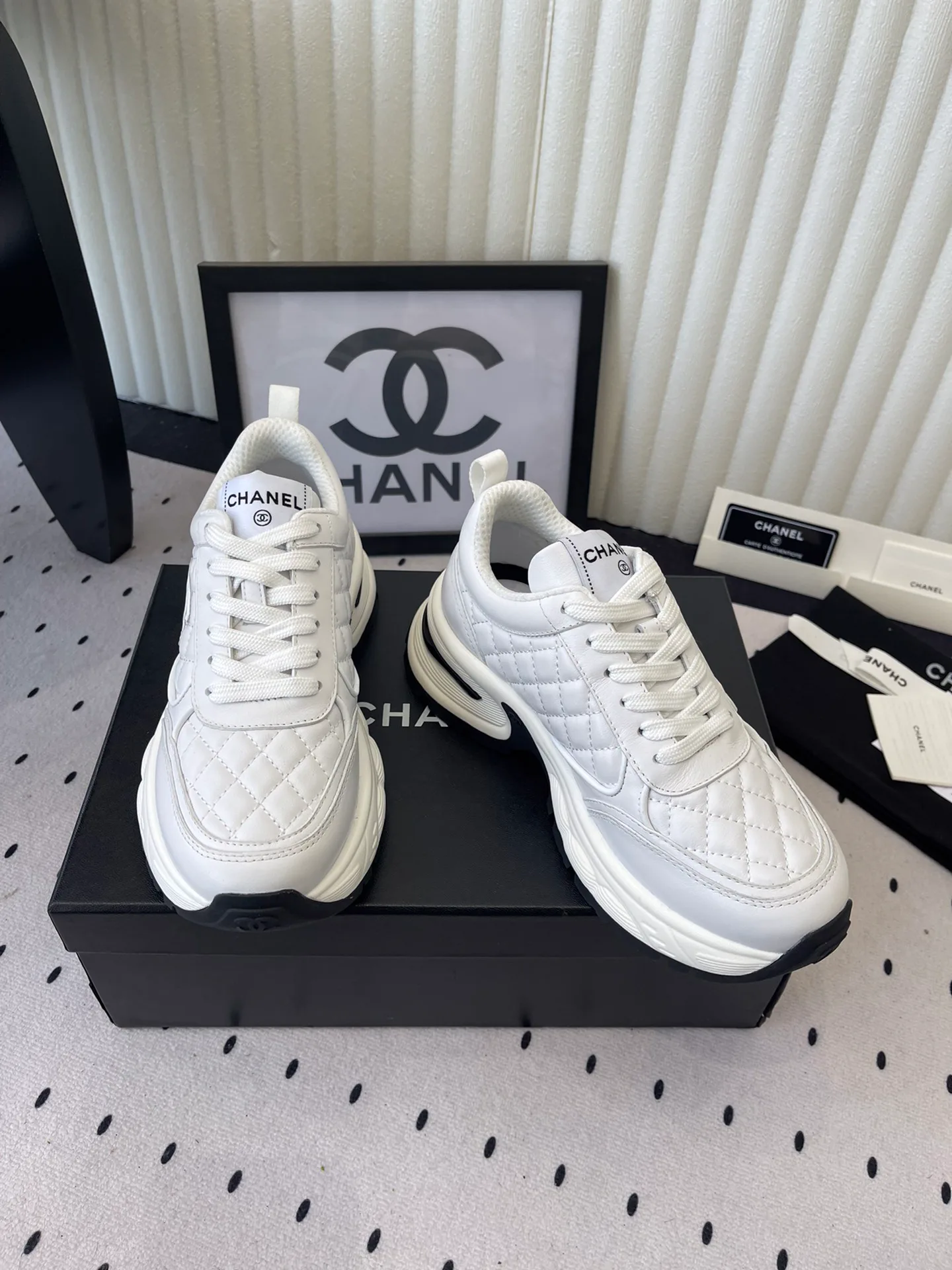 Кроссовки Женские Chanel 11790941