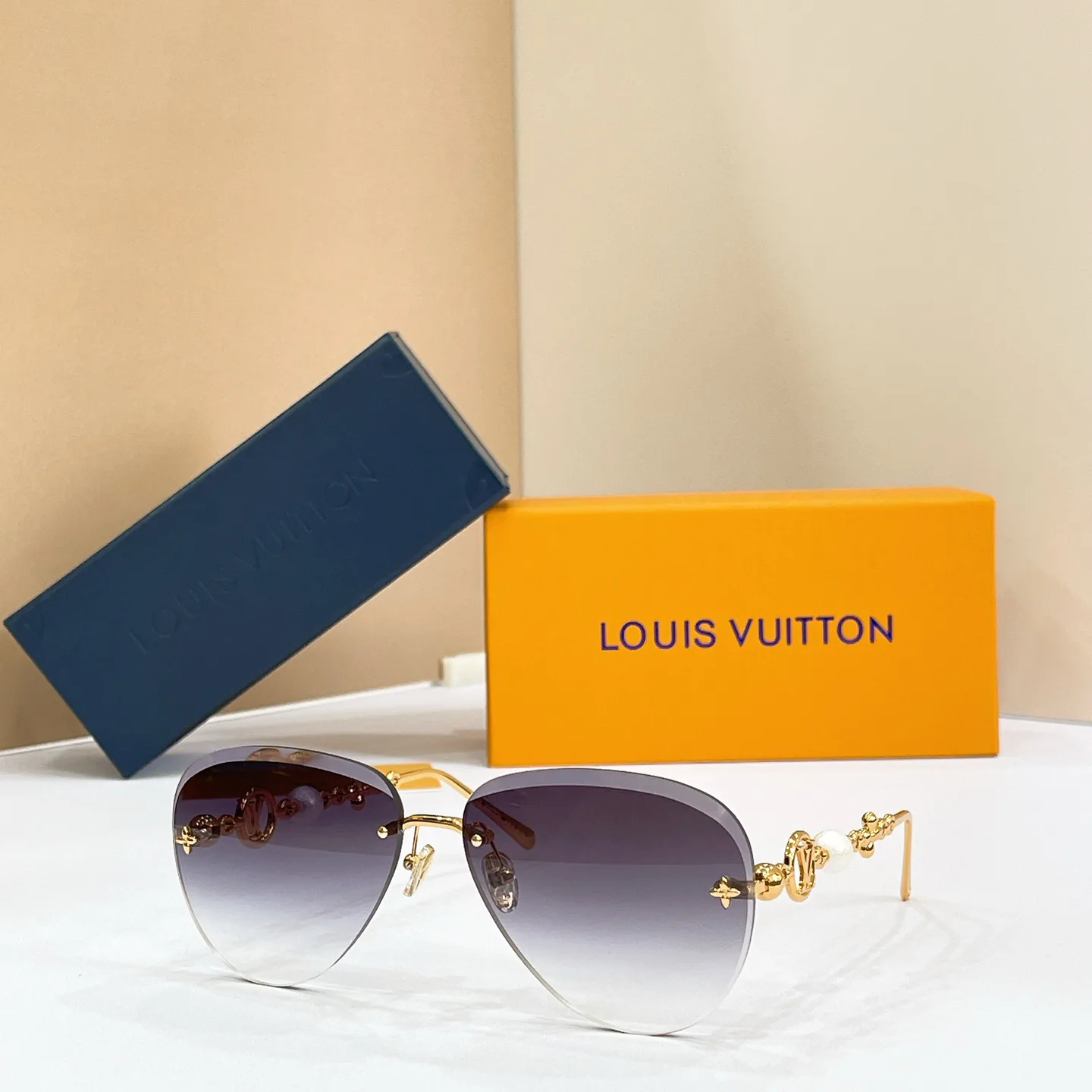Очки Louis Vuitton 17495967