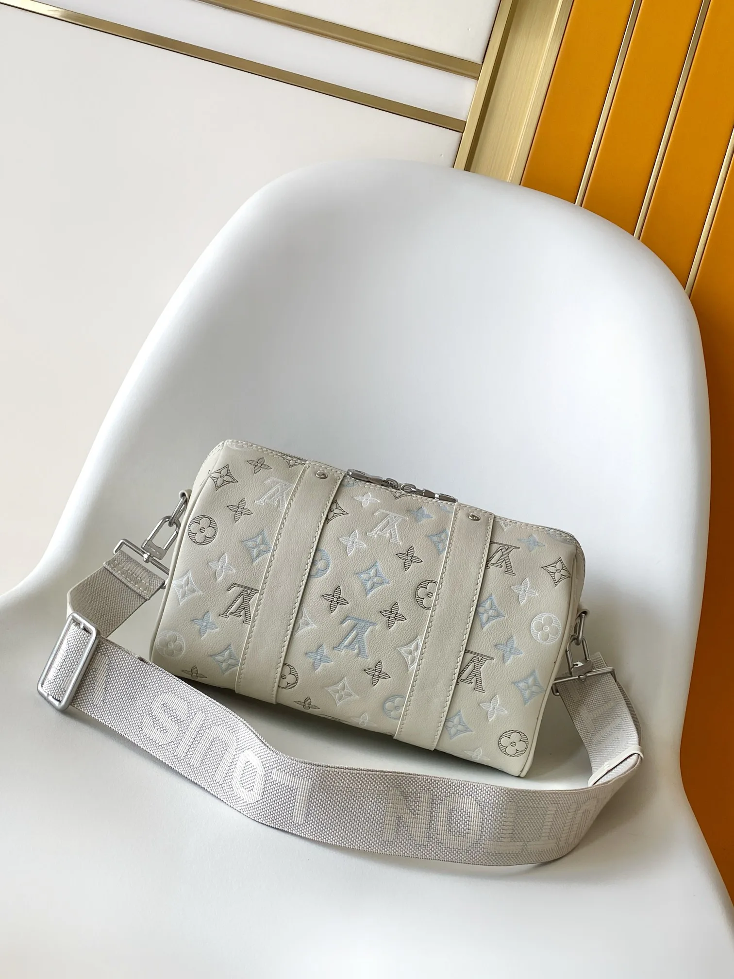 Дорожные Сумки Мужские Louis Vuitton 15214850