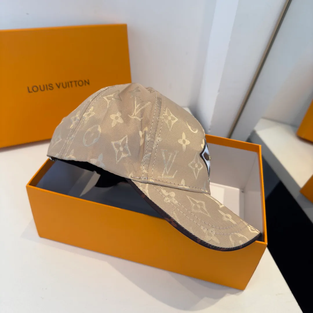 Головные Уборы Louis Vuitton 11416648