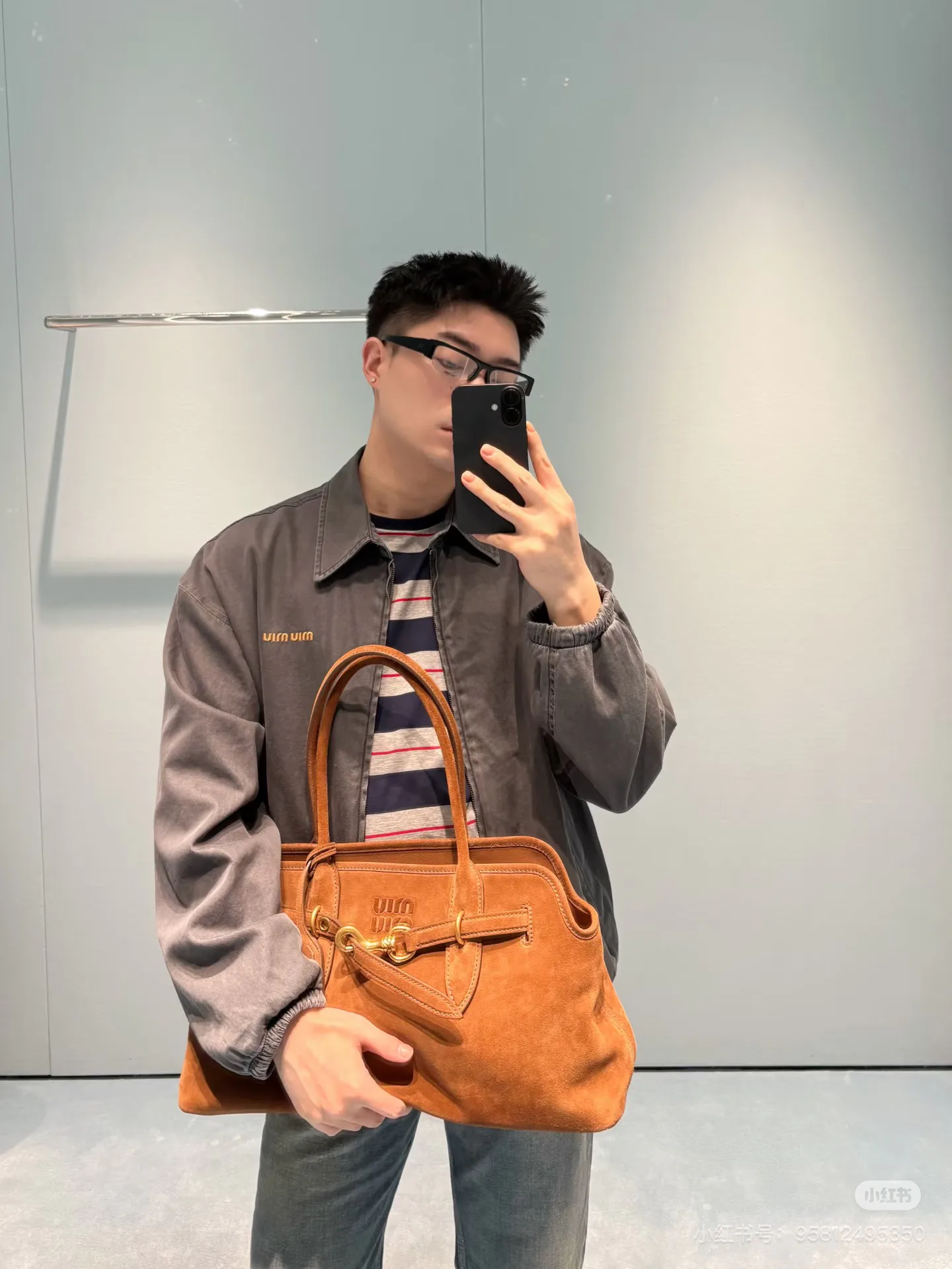 Куртки И Пуховики Женские Miu Miu 17996036