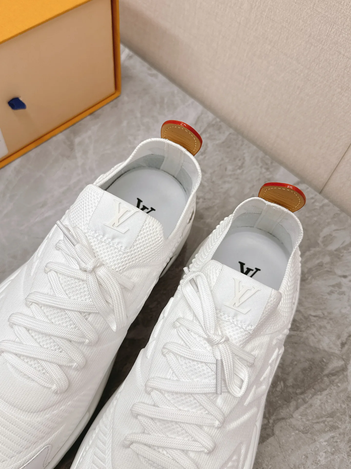 Кроссовки Мужские Louis Vuitton 137362