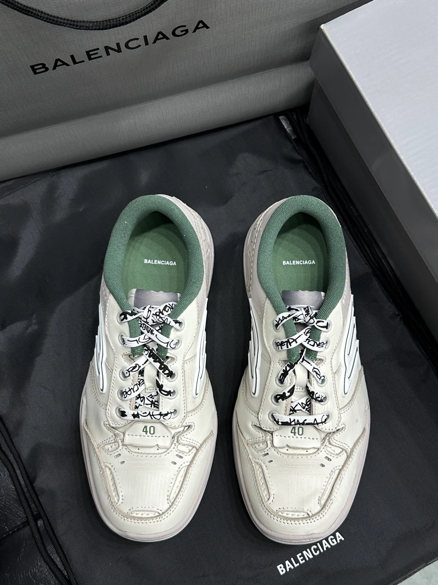 Кроссовки Женские Balenciaga 9269612