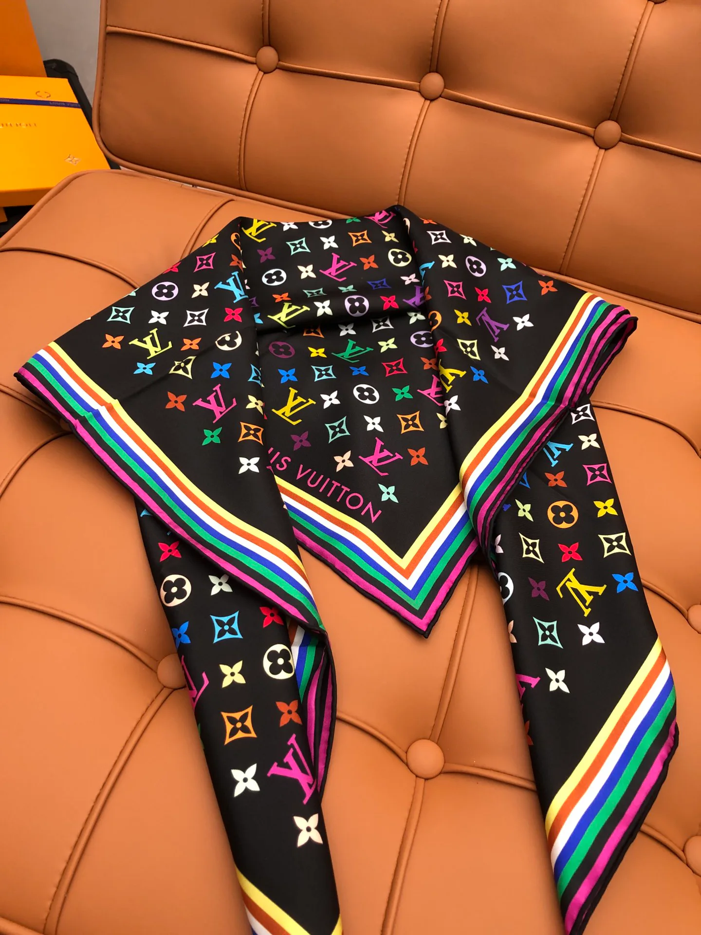 Платки Louis Vuitton 9181575