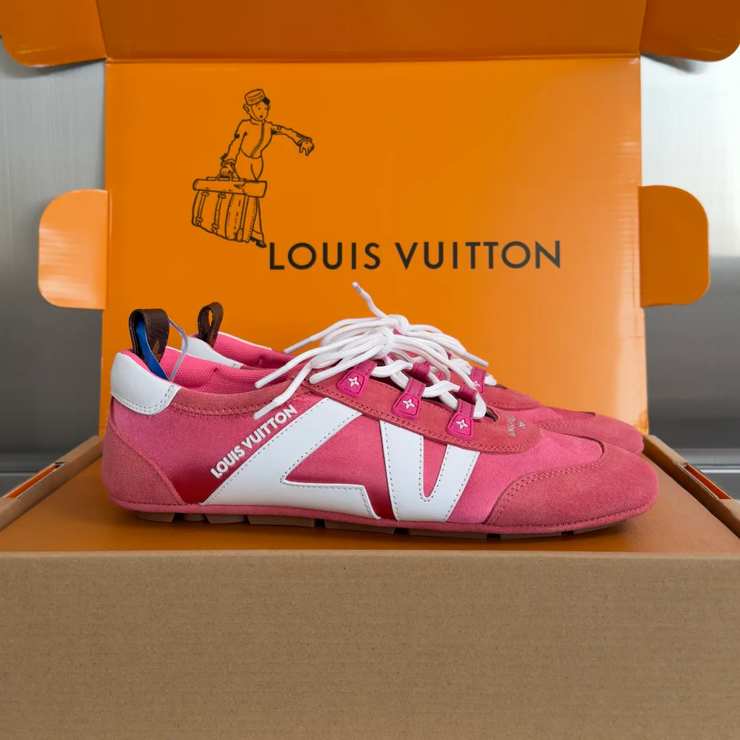 Кроссовки Женские Louis Vuitton 11235162