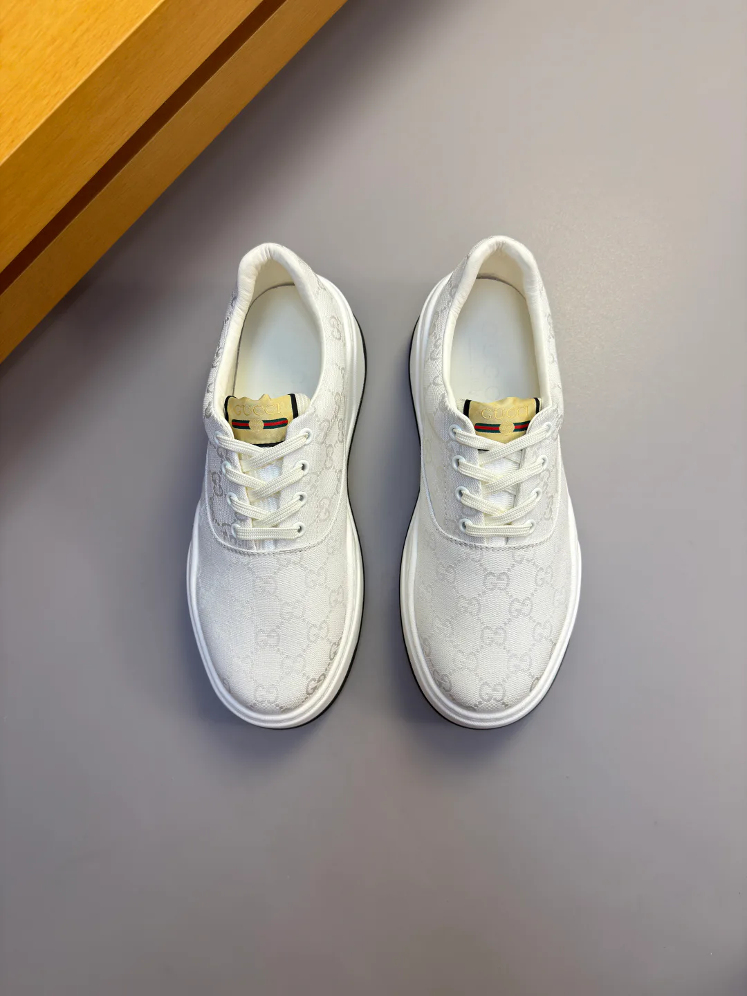 Кроссовки Мужские Gucci 17368523