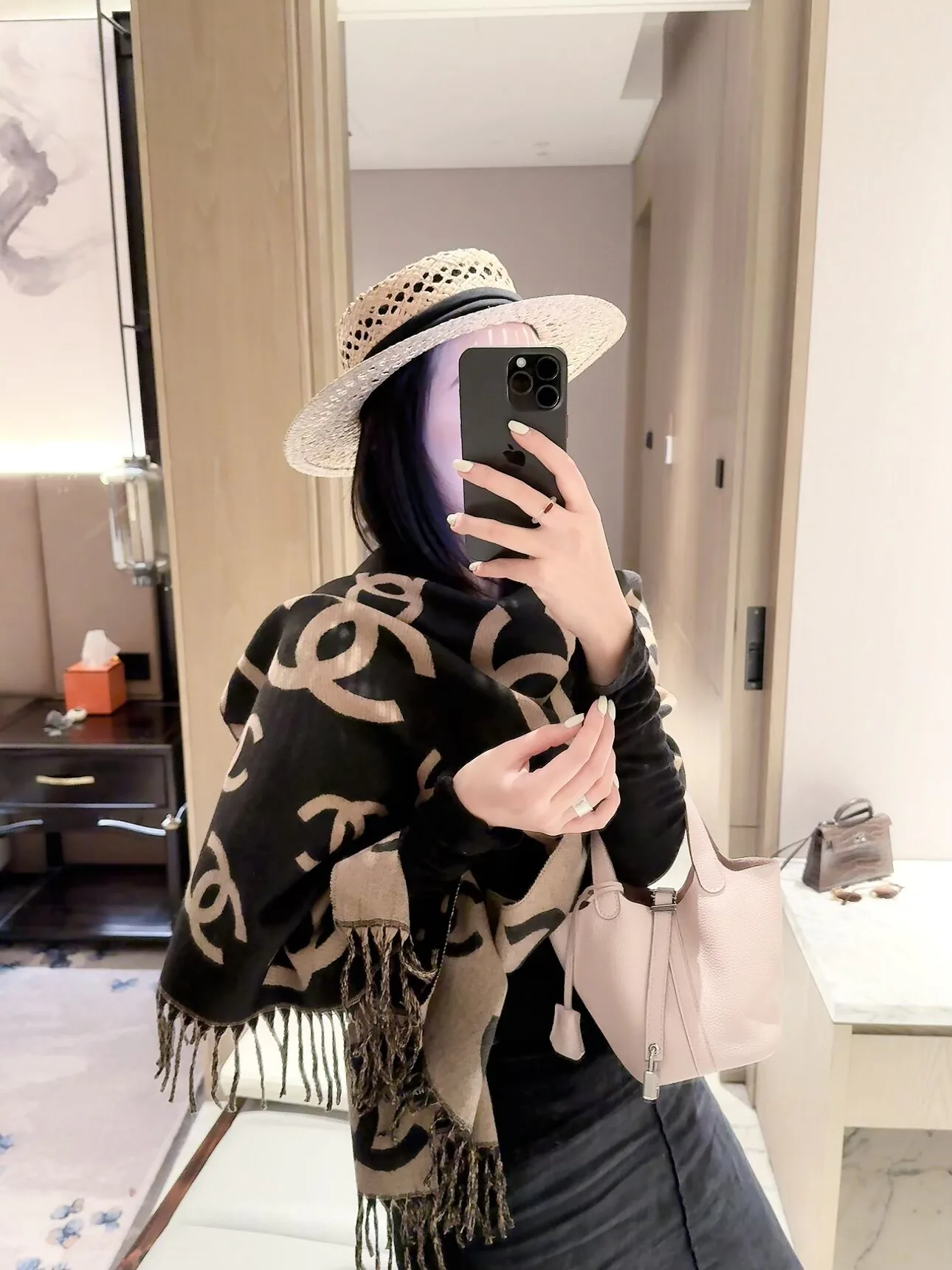 Шарфы Chanel 18222748