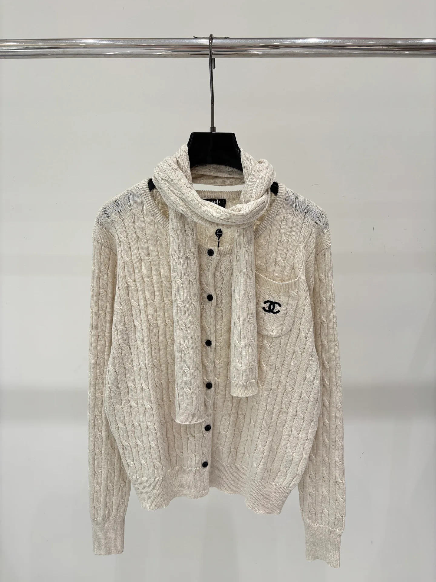 Джемперы И Свитеры Женские Chanel 18138209